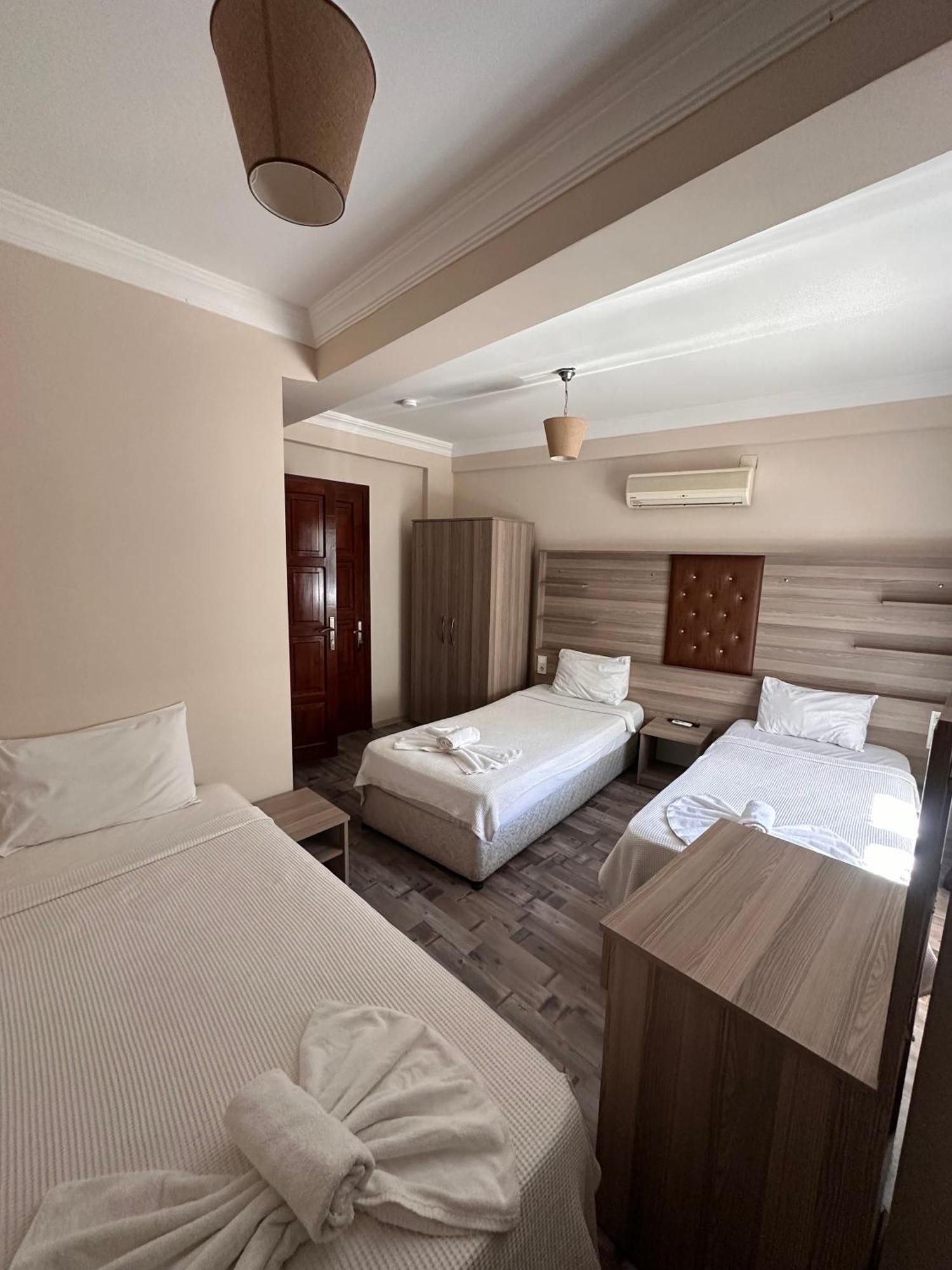 Hotel Akay